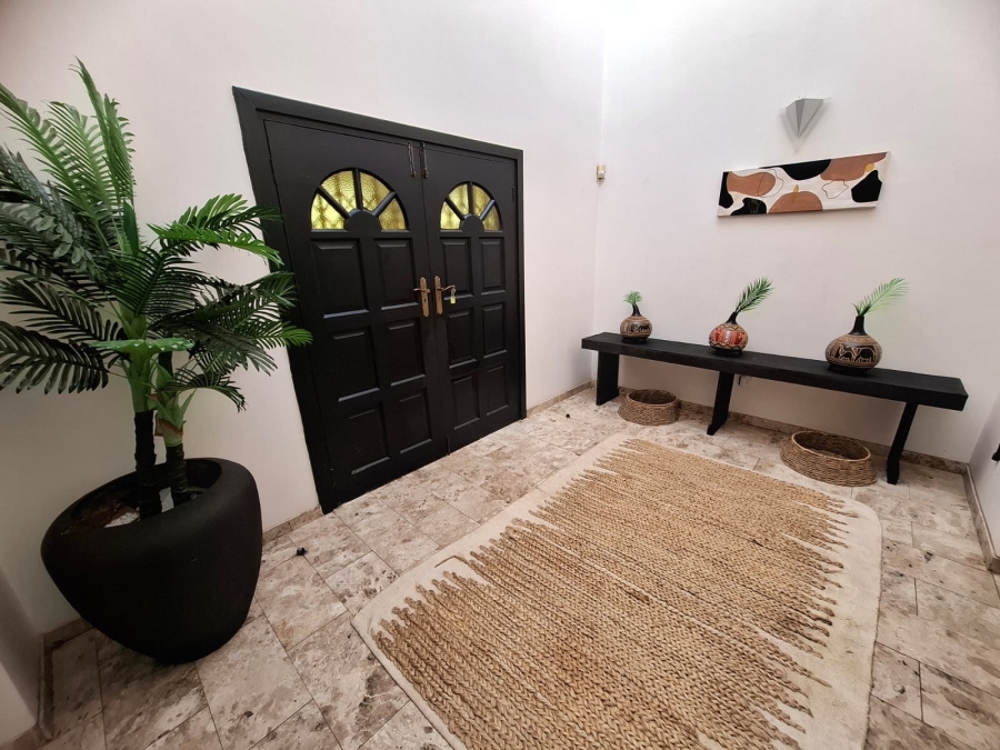 4 Bedroom Property for Sale in Safari Gardens North West